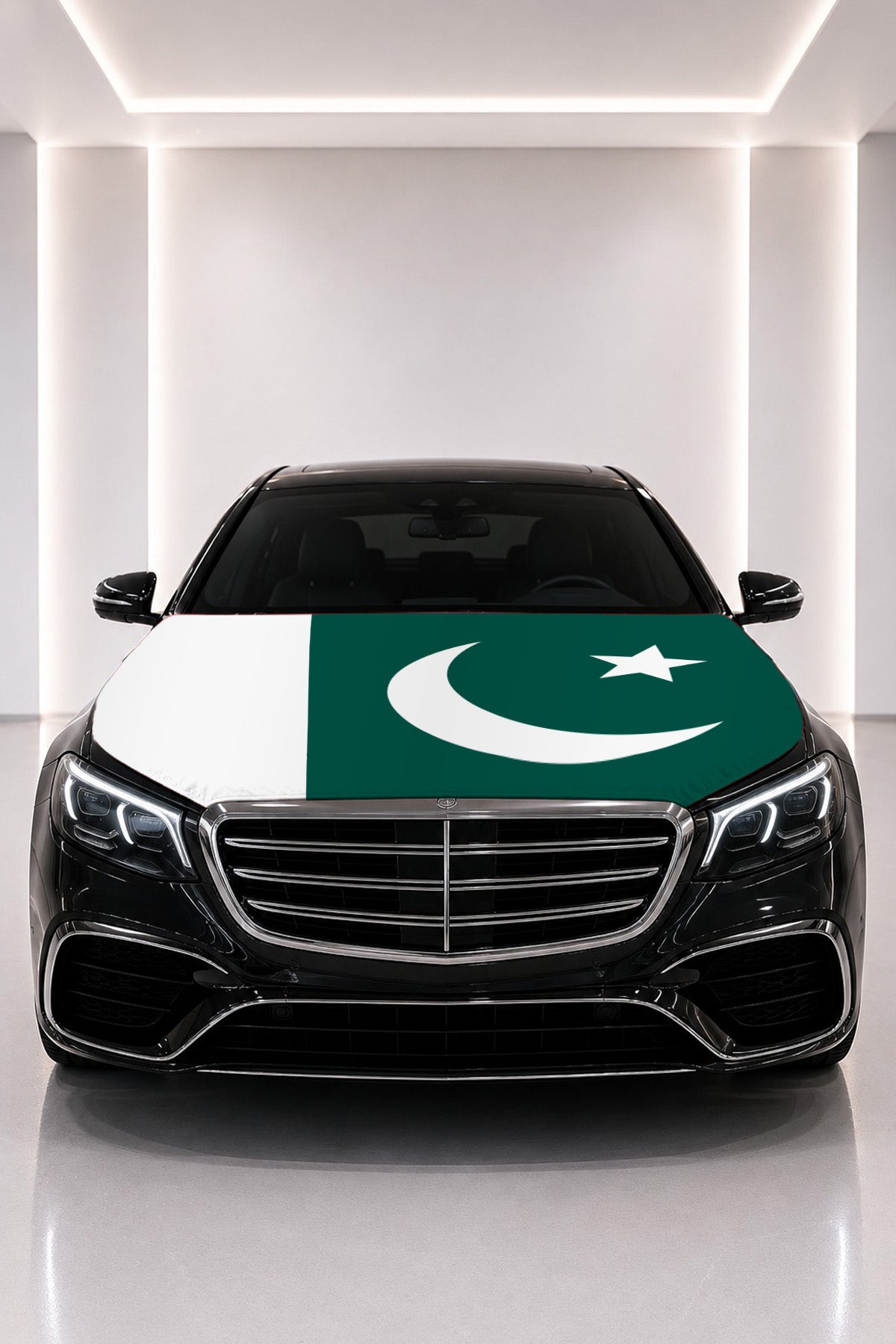 Pakistan flag car hood cover fitted on a black car bonnet