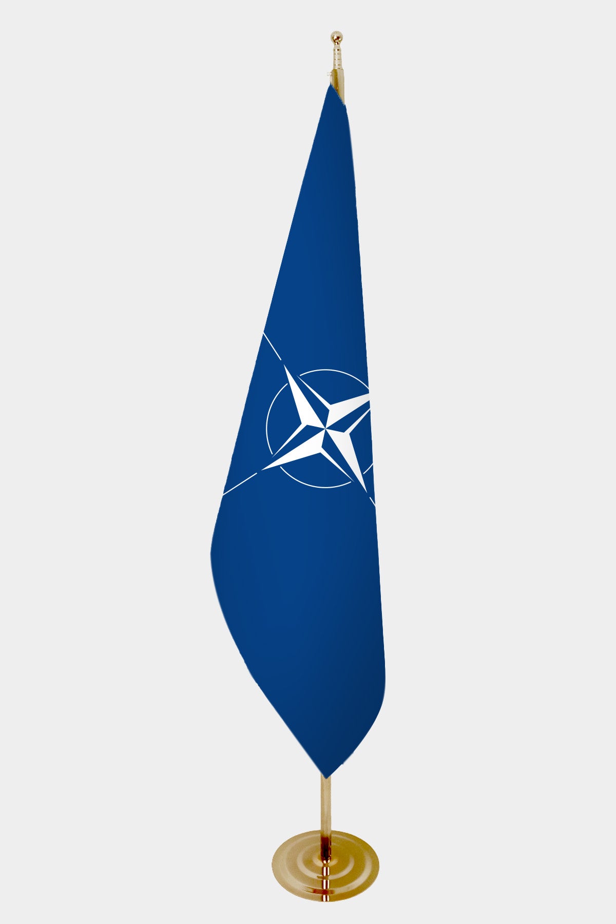 Drapeau officiel d'intérieur de l'OTAN — mât doré all-groups