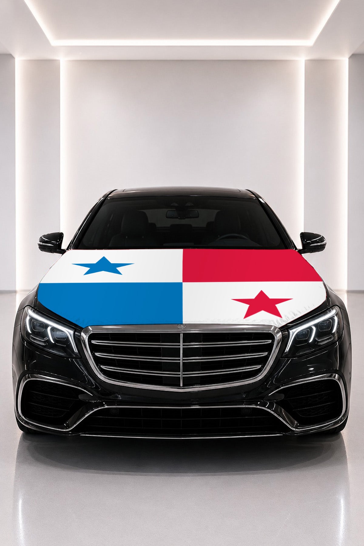 Panama flag car hood cover fitted on a black car bonnet