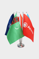 Logo Printed 5-Flag Desk Flag with gold poles, 15 × 22.5 cm flags on a weighted base (1)