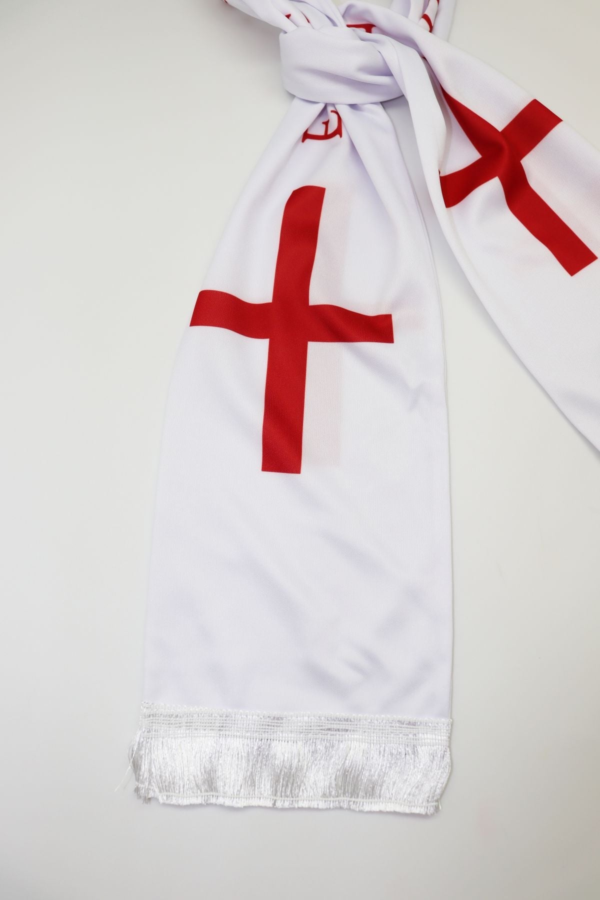 Écharpe de Supporter Satin – Drapeau de l’Angleterre en détail — inscription ENGLAND et impression du drapeau