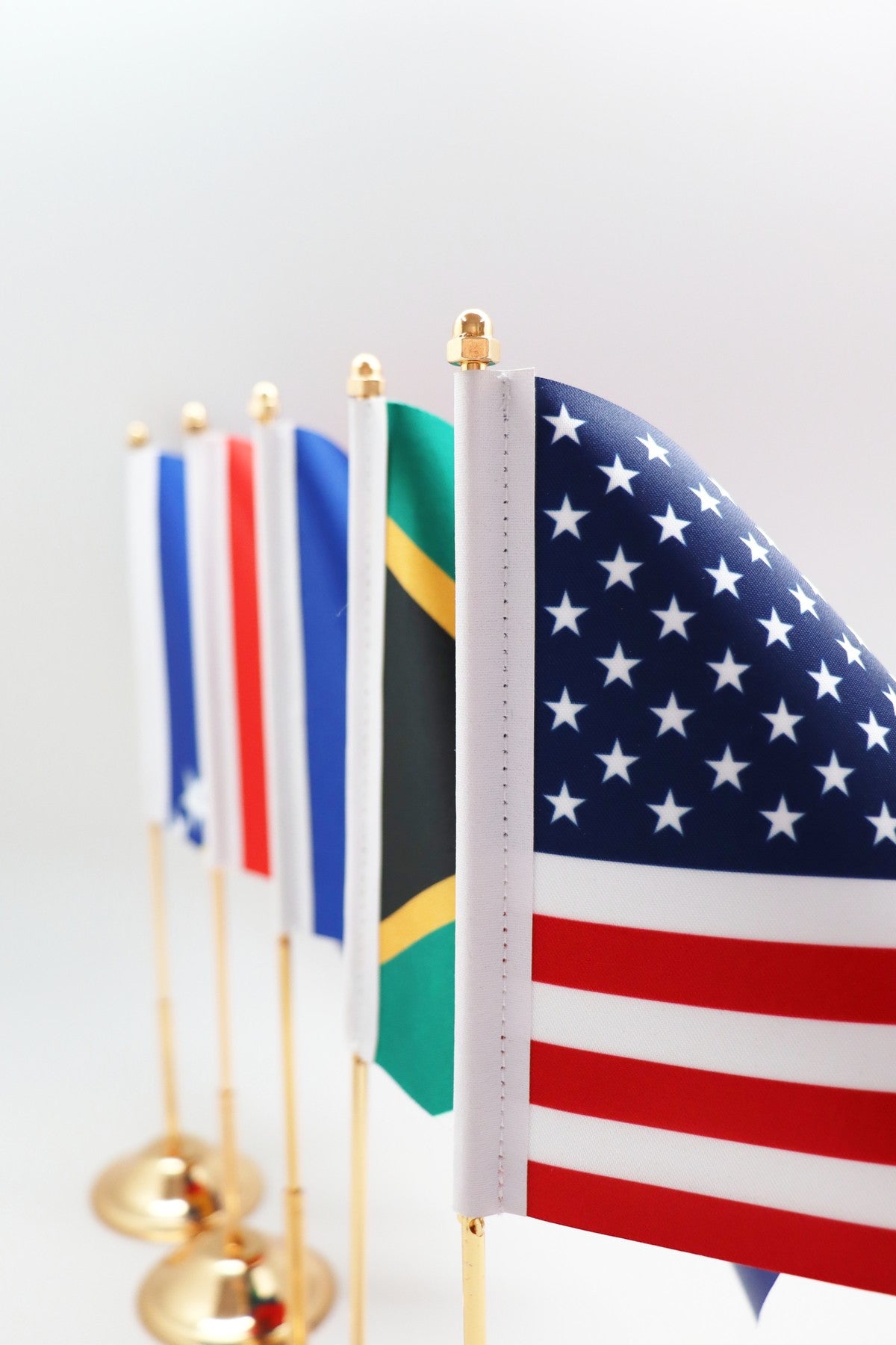 Gold Desk Flag Detail - Base Construction Quality